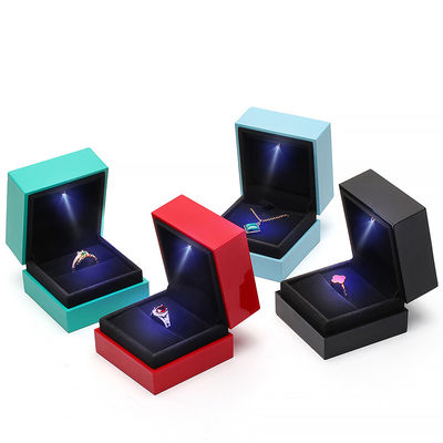 Hanhong Square Spray Paint Multicolor Jewelry Box z światłem i silk screen printing