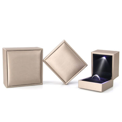 Hanhong Custom Logo False Leather Velvet Jewelry Box for Earrings Bracelet Necklace Ring