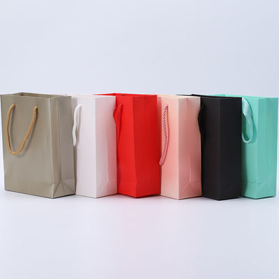 Luxury Velvet Jewelry Box Luxury Square Red Velvet Jewelry Box do naszyjnika