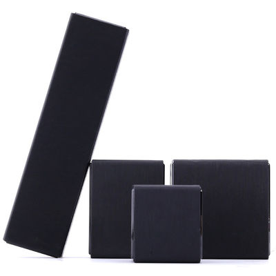 Czarne ręcznie wykonane pudełko do biżuterii LED Light dla Hanhong Custom Logo Leather Packaging