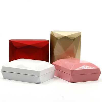 Hanhong Luxury Ring Box Custom Logo PU Plastic Białe Biżuteria Skrzynka do przechowywania z światłem LED
