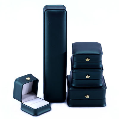 Green Crown Design Luxury PU skórzane biżuteria pudełko do bransoletki naszyjnik pierścionek i zielony