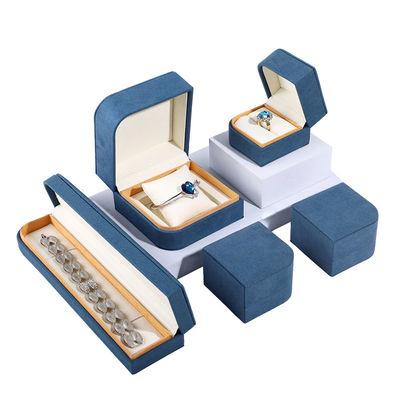 kupować Błękitne pudełko do opakowań biżuterii ze skóry z mikrofibry dla kolczyków Hanhong 7*7*5cm online manufacture