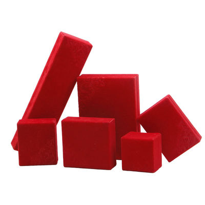 kupować Materiał aksamitny Hanhong Custom Embossed Red Jewelry Box dla naszyjnika i pierścionka 6*6*4.6cm online manufacture