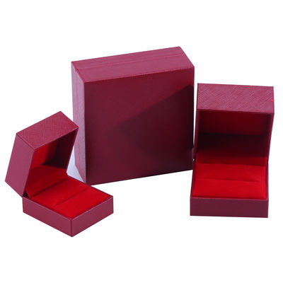Produkcja hurtowa Luksusowy kwadrat Biżuteria Pudełko personalizowane wysokiej klasy naszyjnik bransoletka kolczyki Pierścień zestaw biżuterii Opakowanie kartonowy papier flip czerwony Biżuteria Pudełko z logo