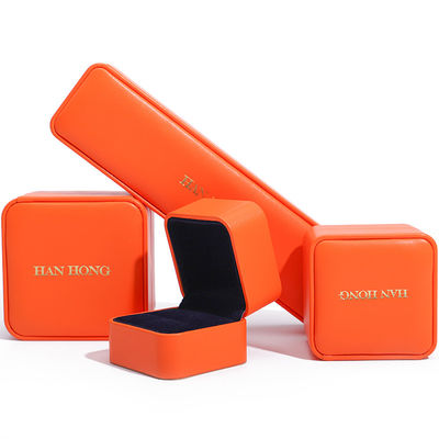 Warto-stamping Smooth Faux Leather Jewelry Box Packaging Set Soft Velvet Lining