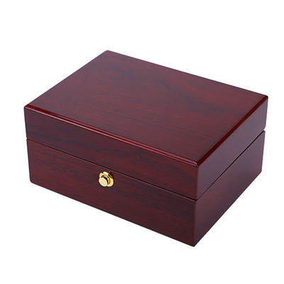 OEM Dustproof Wooden Luxury Watch Storage Box z przyciskiem zamknięciem