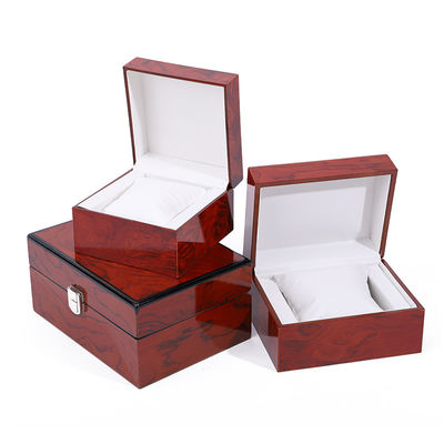kupować Wyborny, błyszczący, drewniany, luksusowy zegarek online manufacture