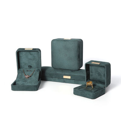 Hign End Luxury Green Flannel Velvet Biżuteria Pudełko do bransoletki Naszyjnik Pierścień Kolczyk