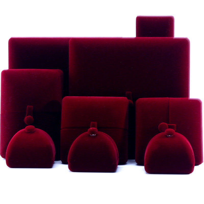 Zastosowany rozmiar Red Velvet Jewelry Box dla luksusowych bransoletek kolczyków i kolczyków