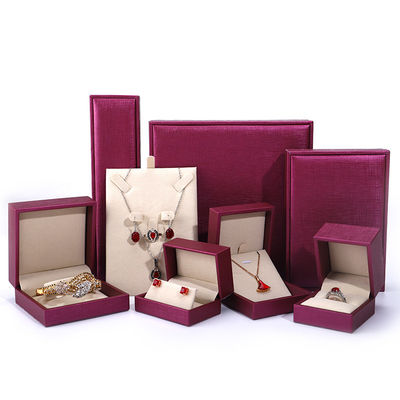 China Manufacturing Wholesale Luxury Jewelry Box packaging Custom high end Necklace Bracelet Earring Ring Packaging rose Red Pu Leather Jewelry Box z logo